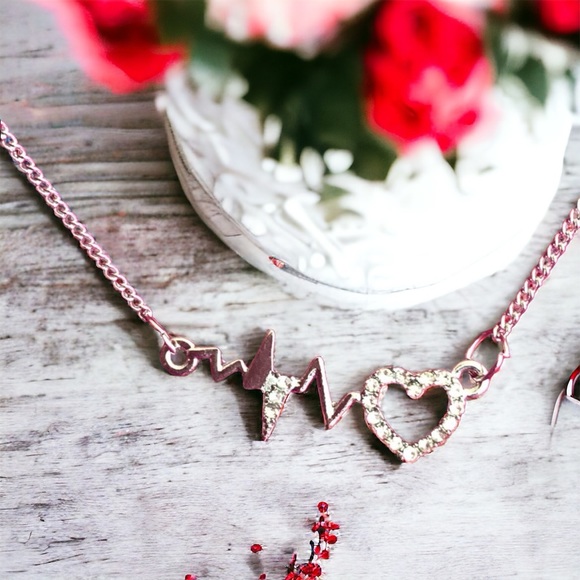 Fashion Jewelry - Brand New! Silver Diamond Heartbeat Necklace